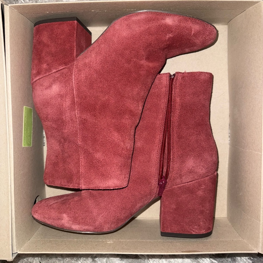 Urban Outfitters Ankle Suede Boots